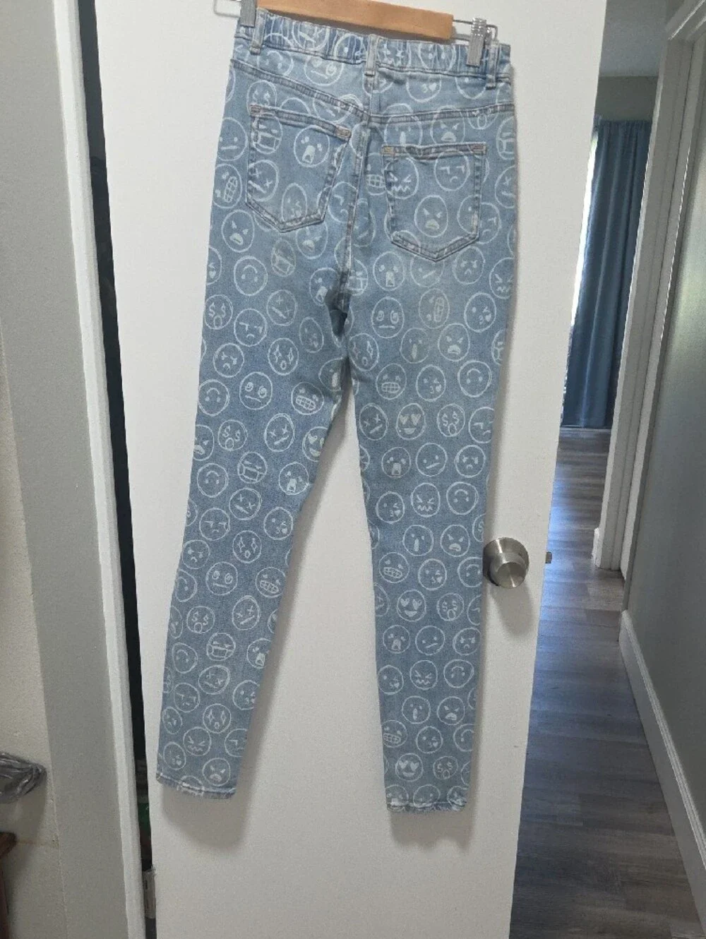 GEMMA RAE EMOJI HIGH RISE DISTRESSED JEANS